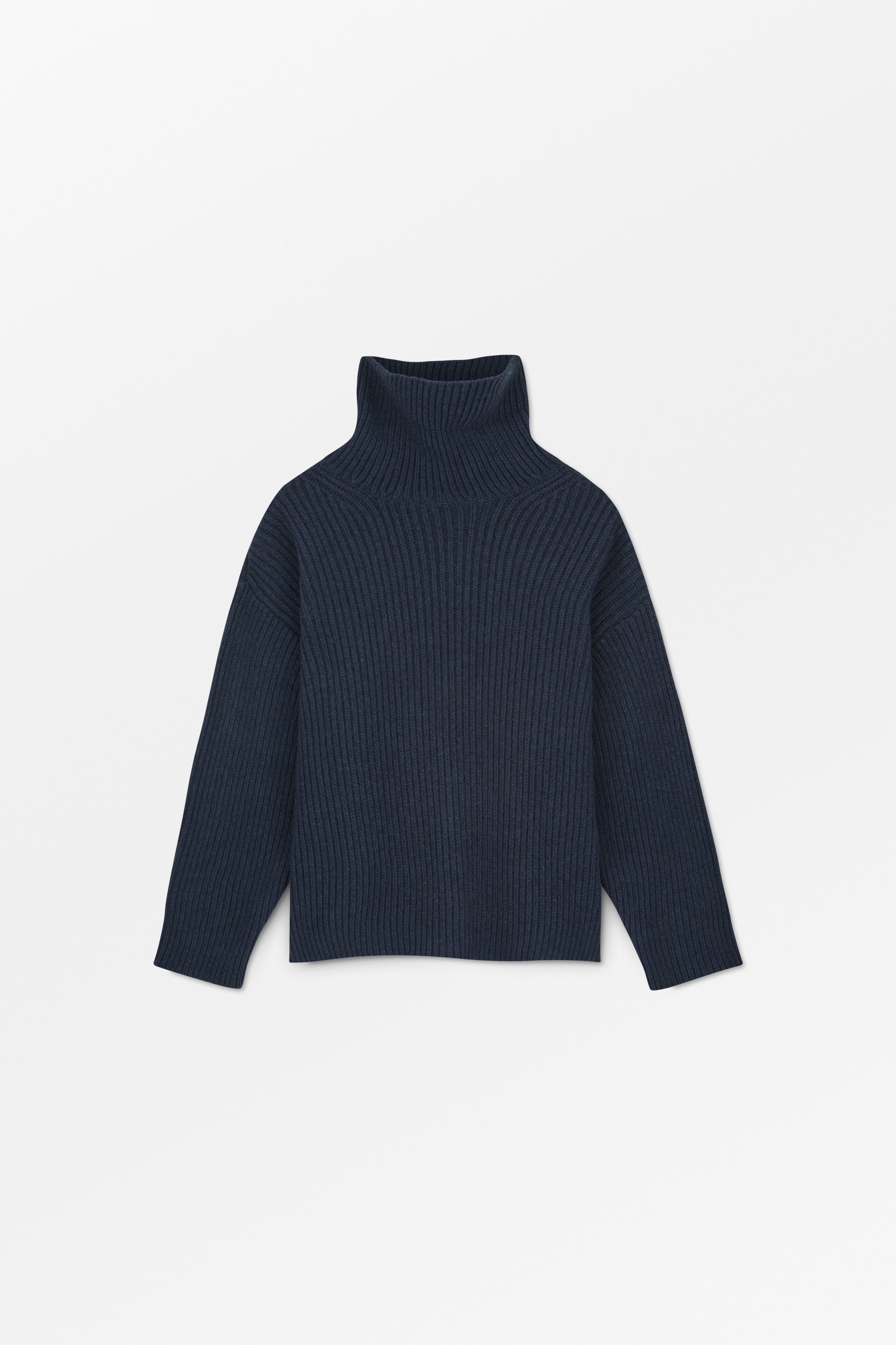 Diana_T-neck_jumper-Jumper-