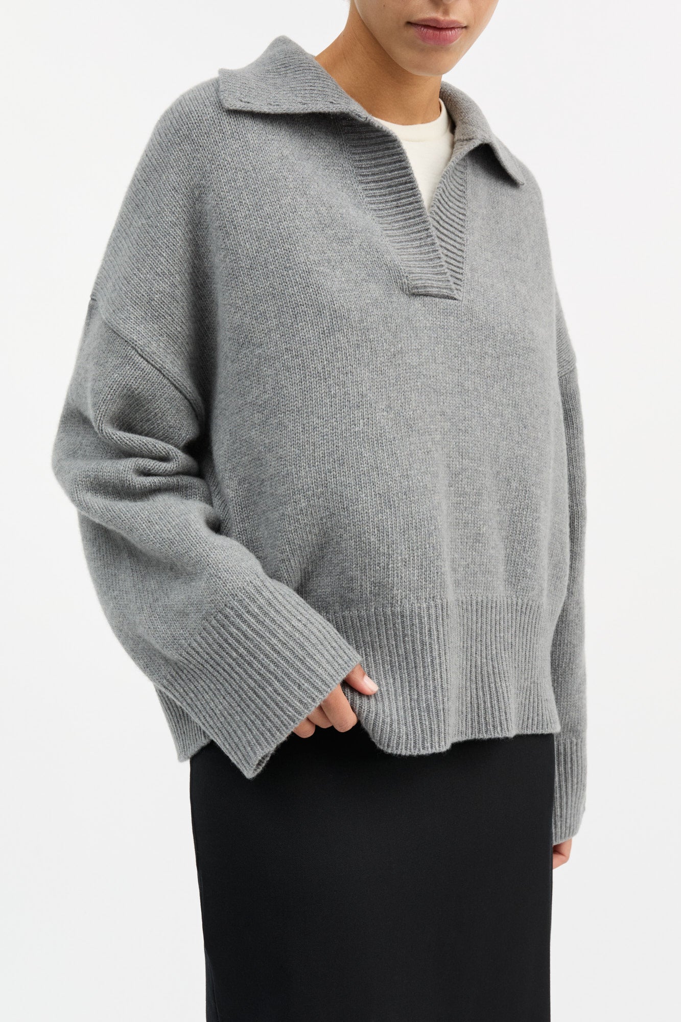 Skall Studio Dean V-neck jumper Jumper Grey melange
