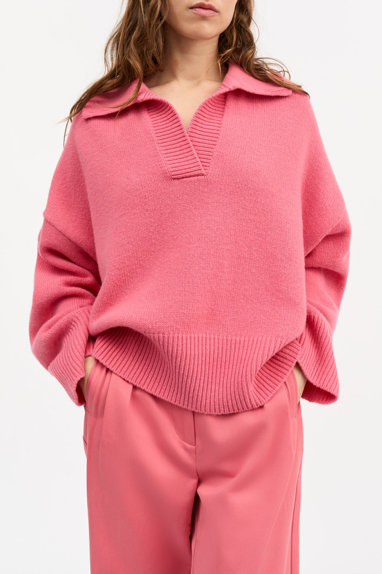 Skall Studio Dean V-neck jumper Jumper Hot pink