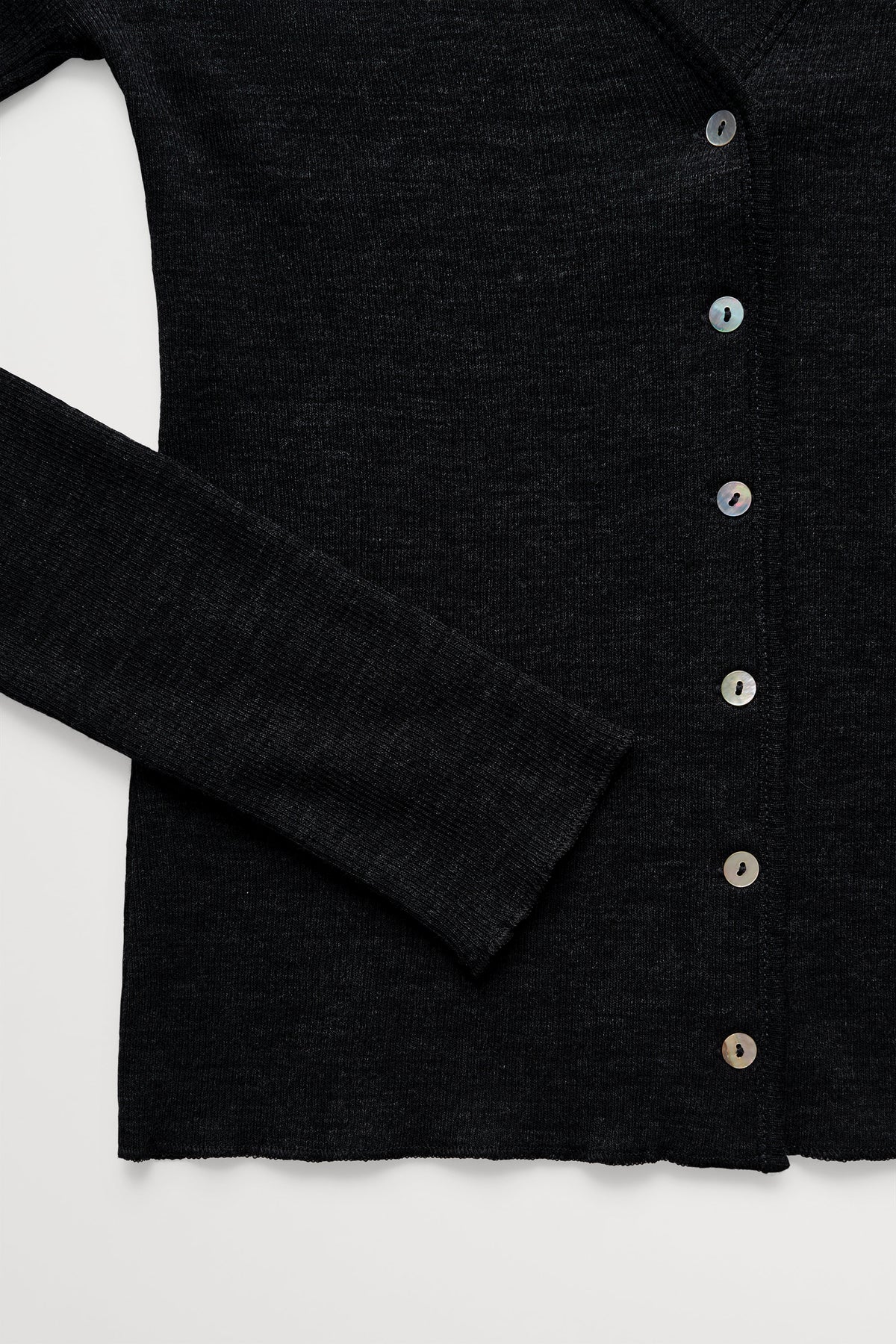 Skall Studio Fae v-neck cardigan Cardigan Black