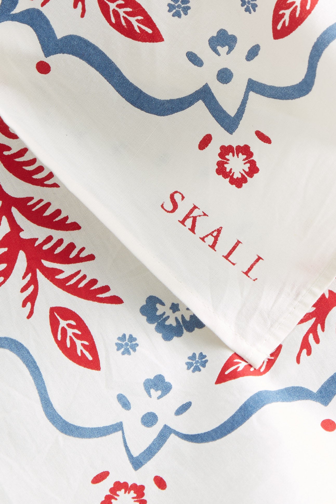 Skall Studio Juniper scarf Scarf Cream/Blue/Red