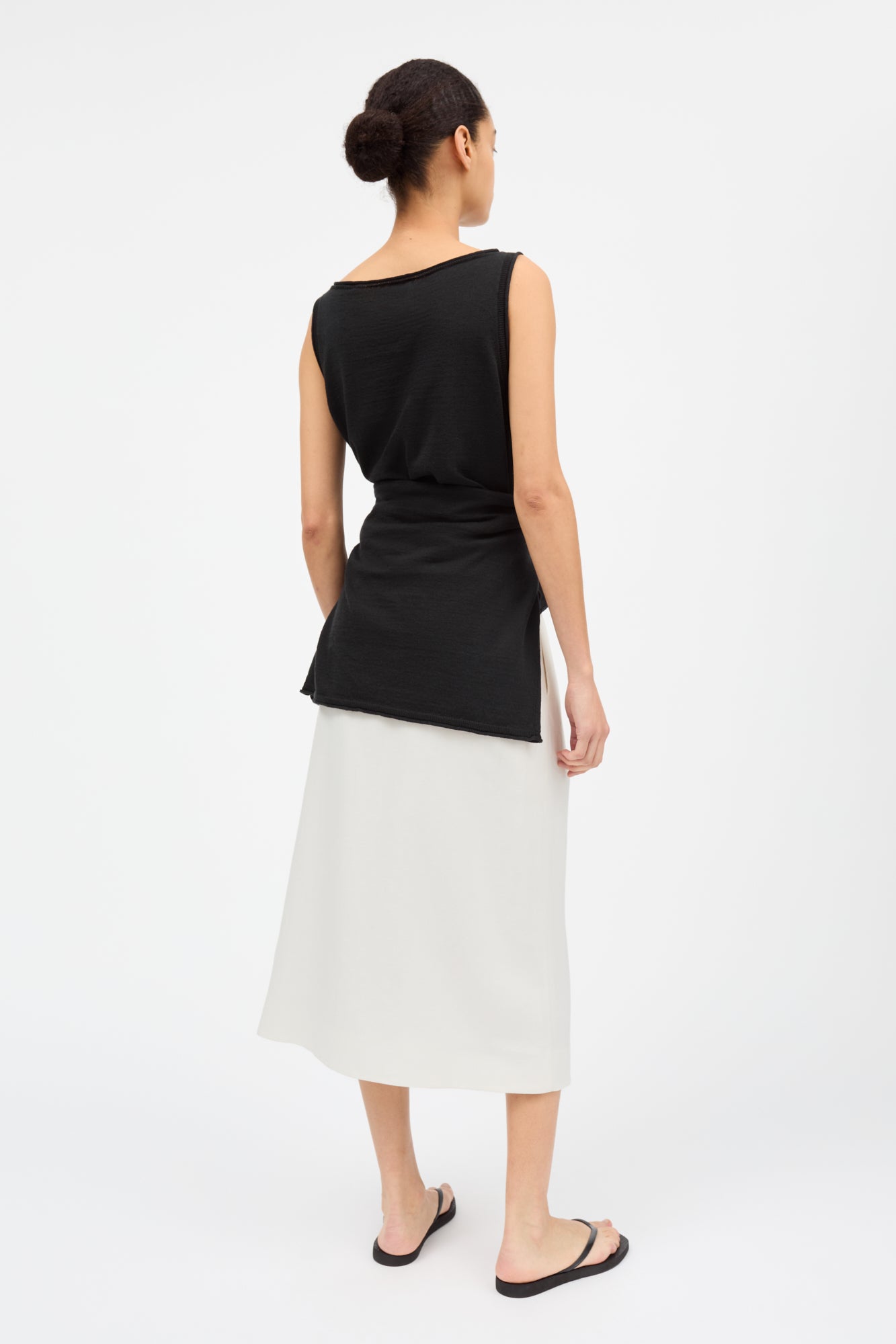 Skall Studio Kai top Top Black