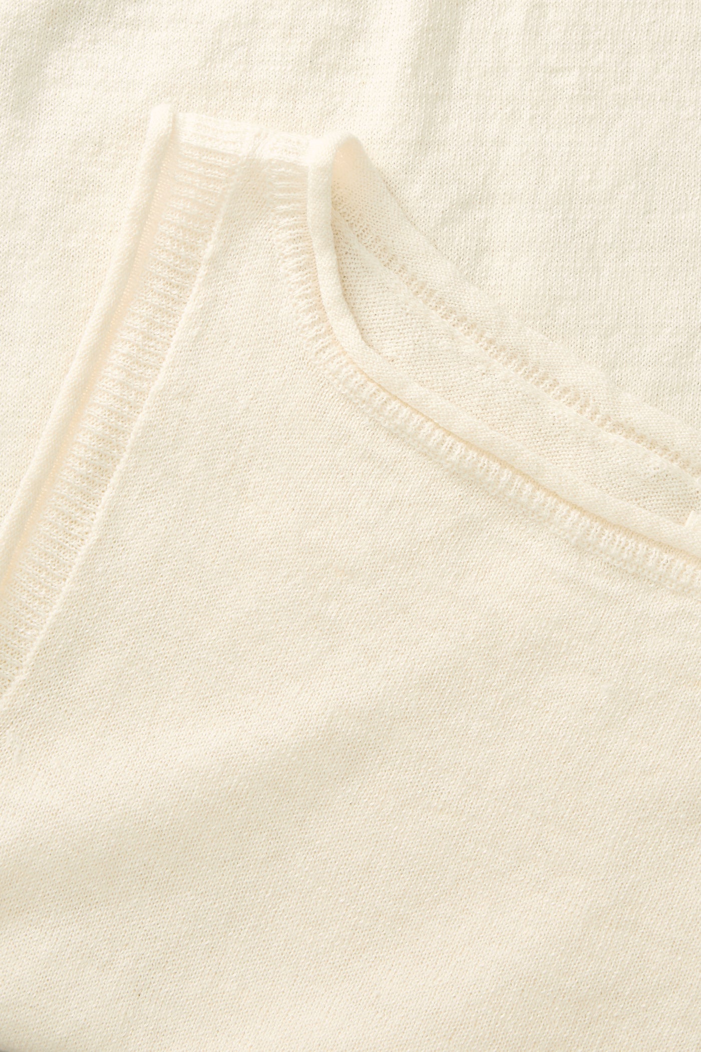 Skall Studio Kai top Top Off white