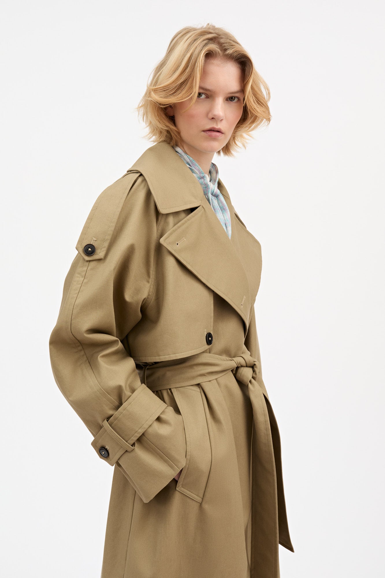 Luna trenchcoat - Light khaki – Skall Studio ENG