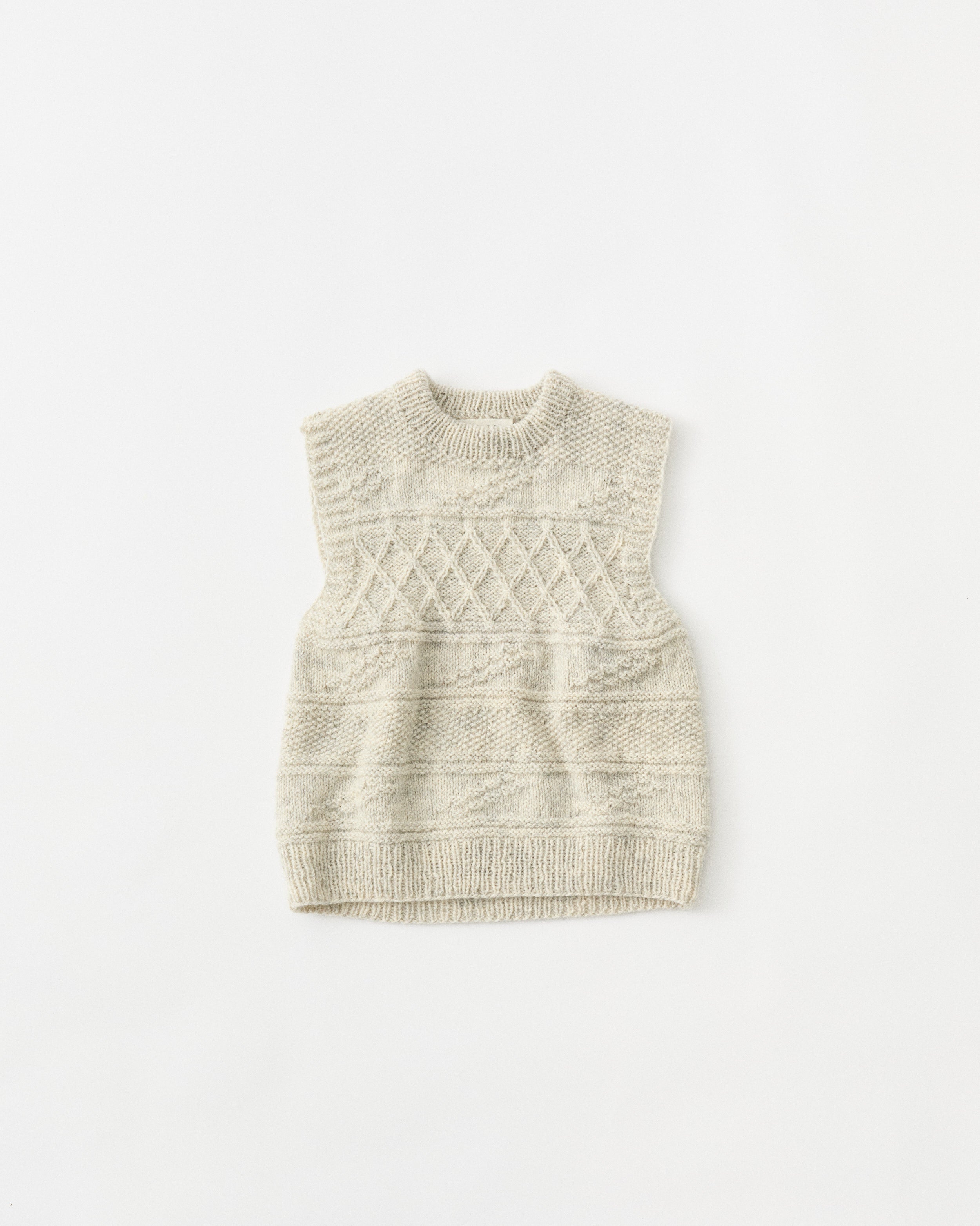 Noah Vest Knitting Pattern – Skall Studio ENG