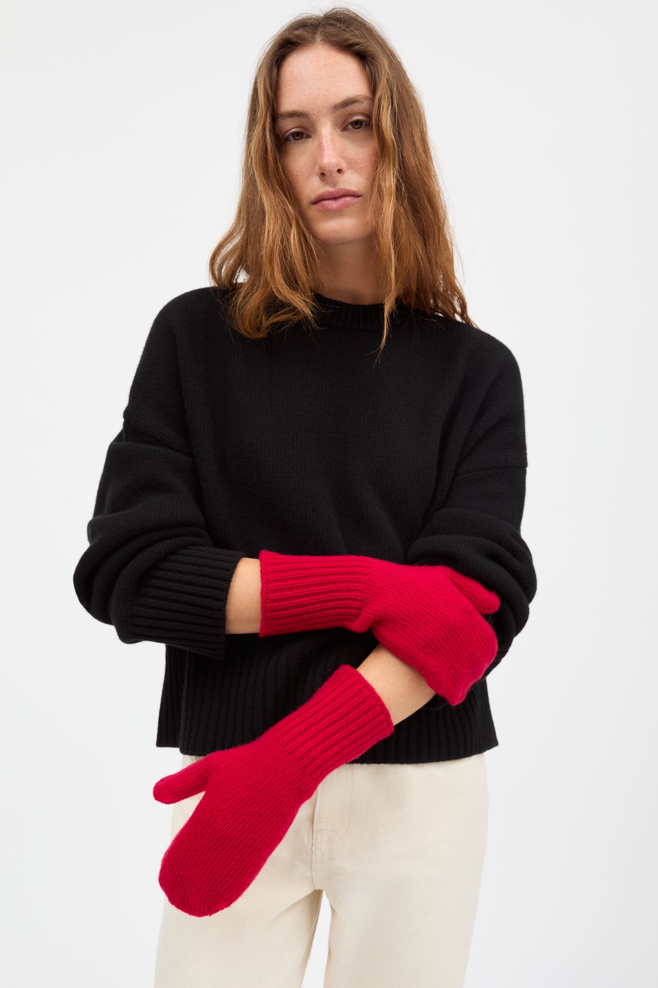 Skall Studio Olivia mittens Mittens Aurora red