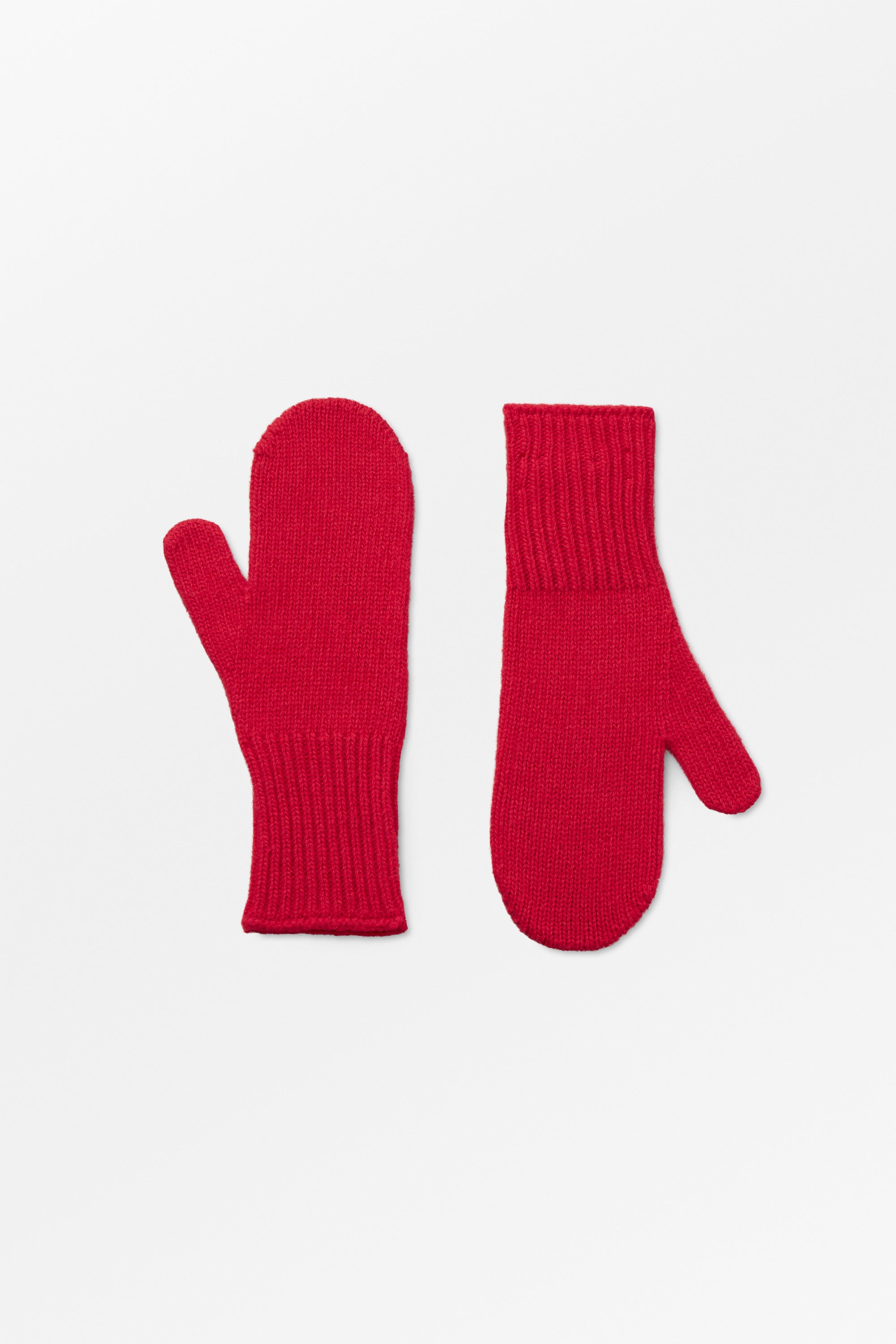 Skall Studio Olivia mittens Mittens Aurora red