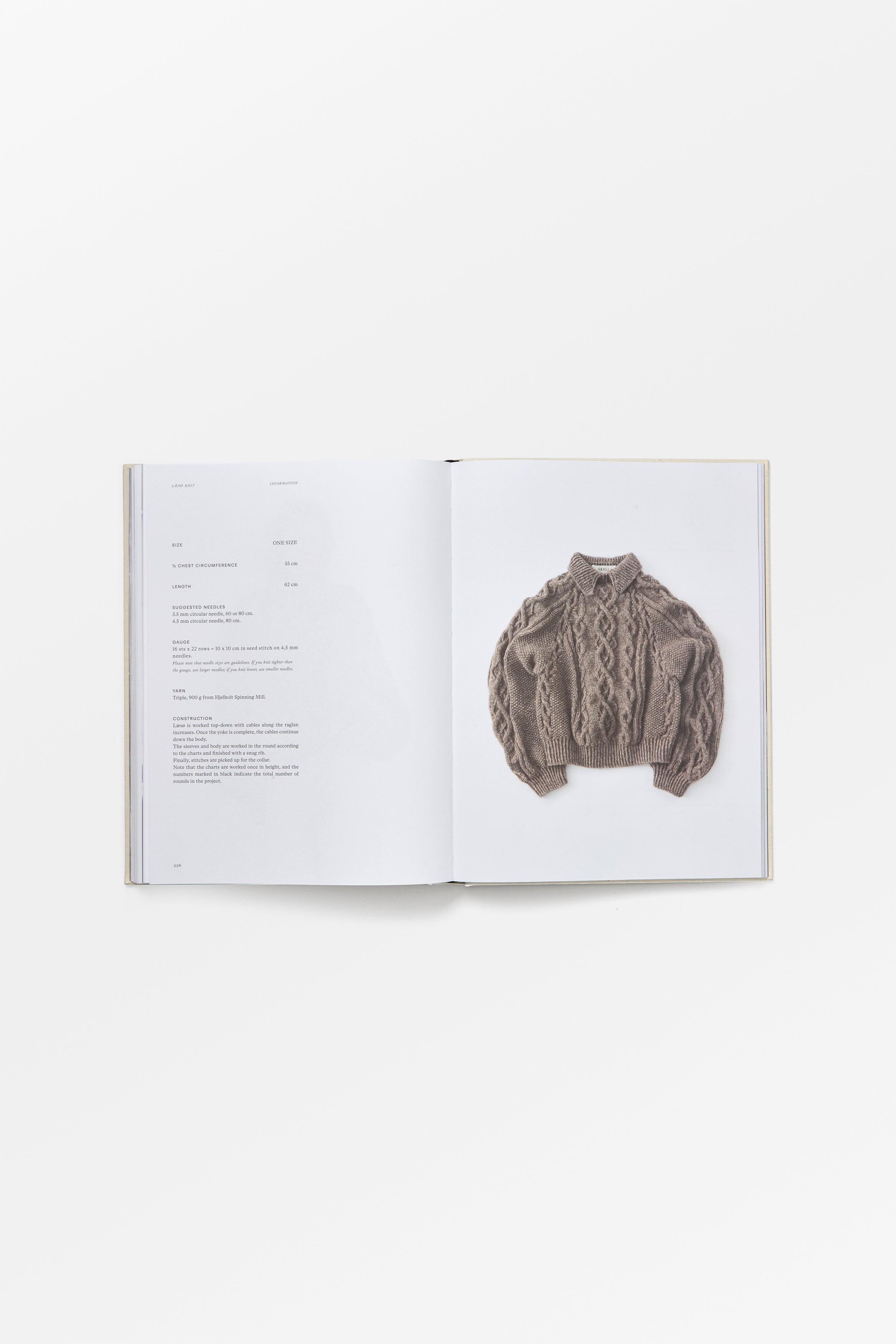 SKALL KNIT, book English – Skall Studio ENG