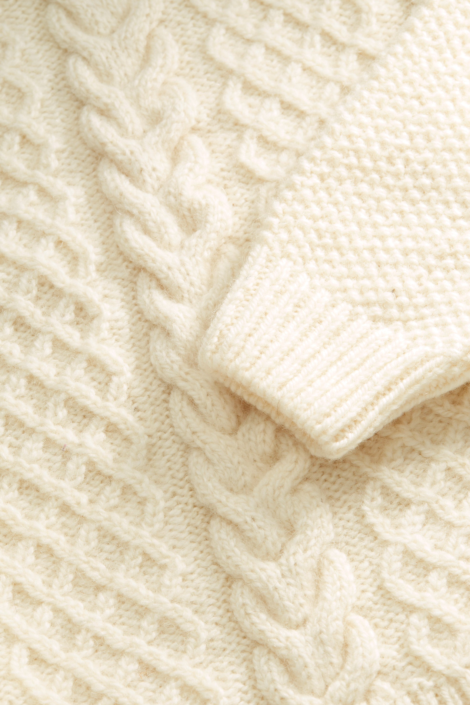 Skall Studio Sophie knit Knit Off white