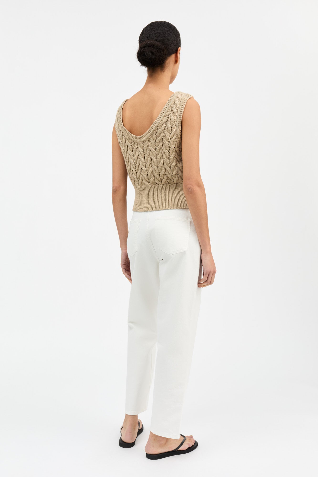 Skall Studio Wavy top Jumper Warm beige